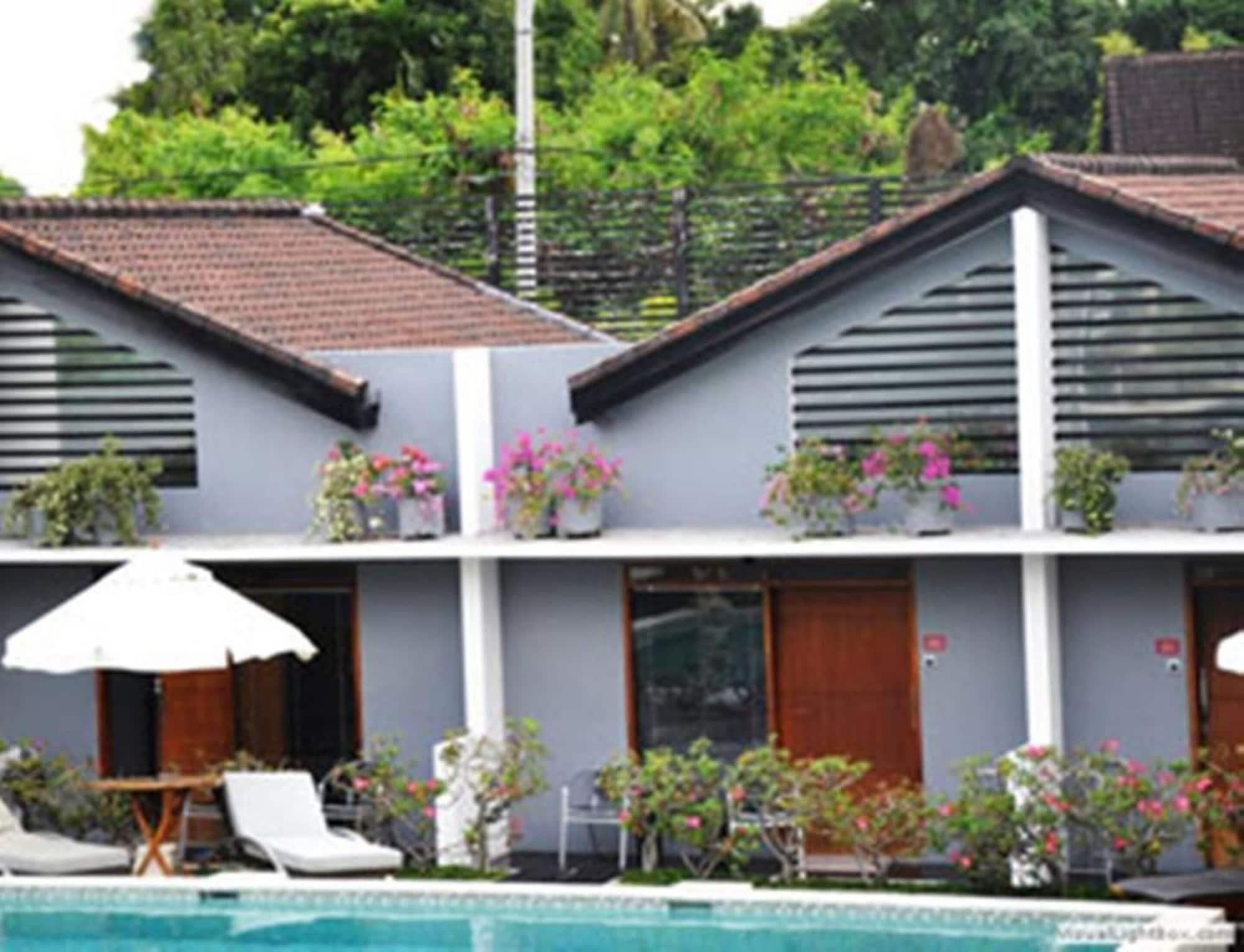 Отель The Harmony Seminyak Экстерьер фото